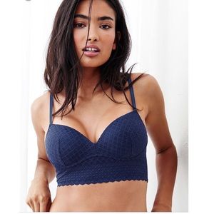 2 Wireless long lined push-up bras